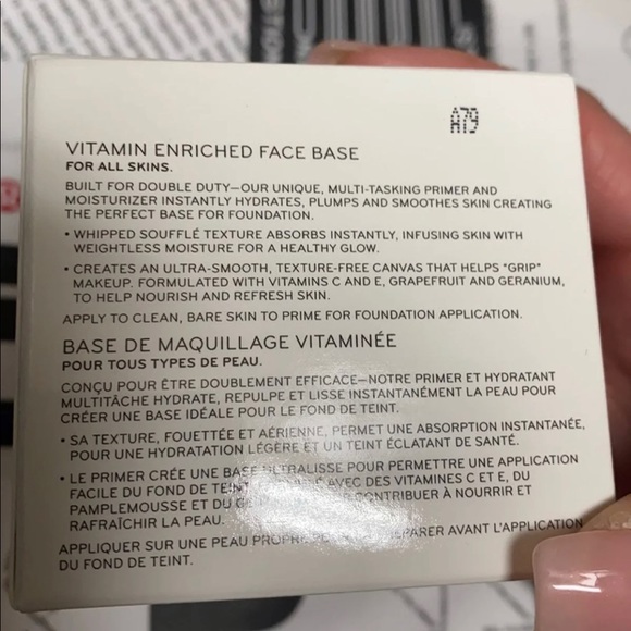 Bobbi Brown Face Base Moisturizer/Primer! - Picture 2 of 2